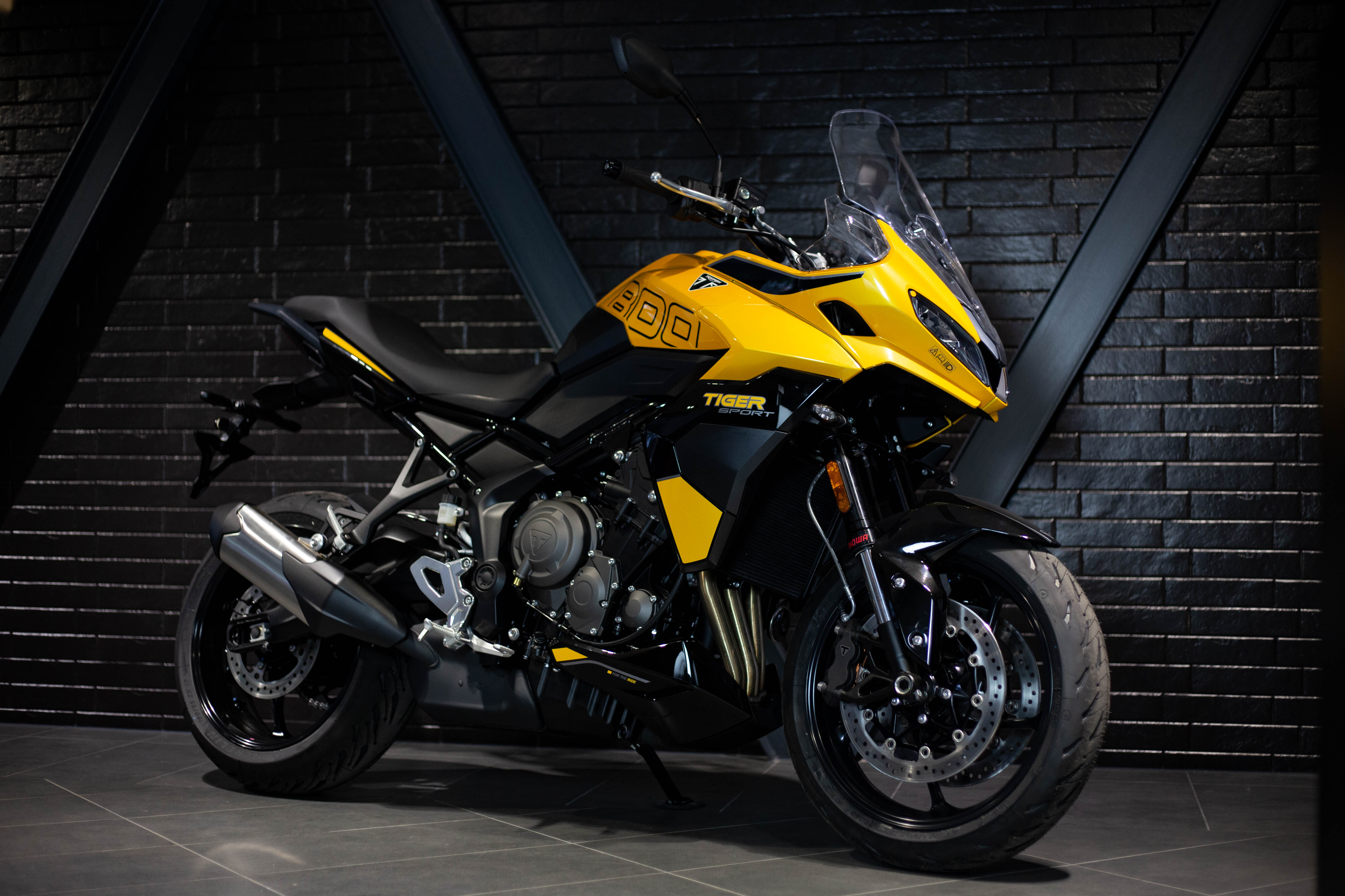 Triumph Tiger Sport 800