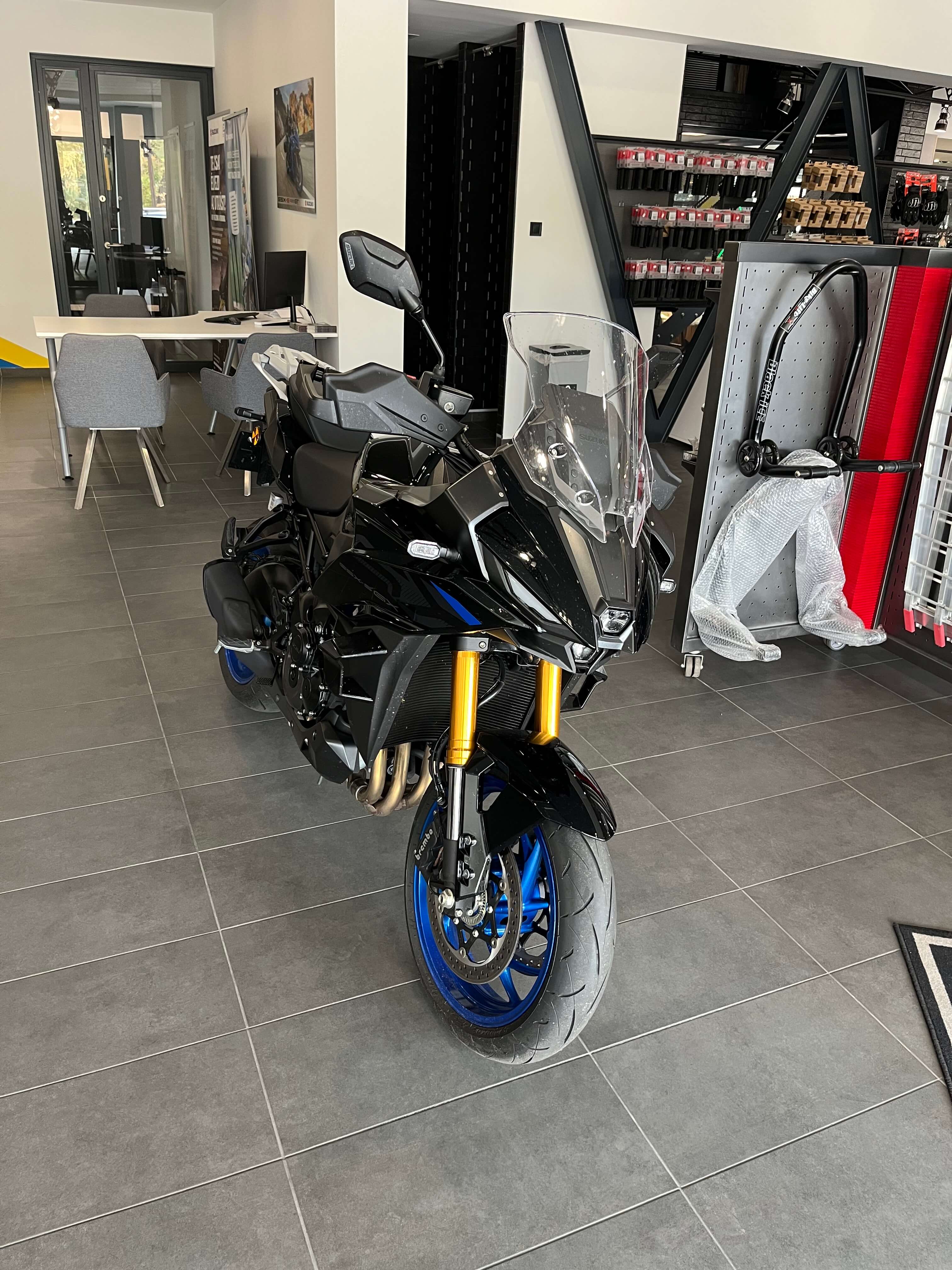 Suzuki GSX-S1000GX
