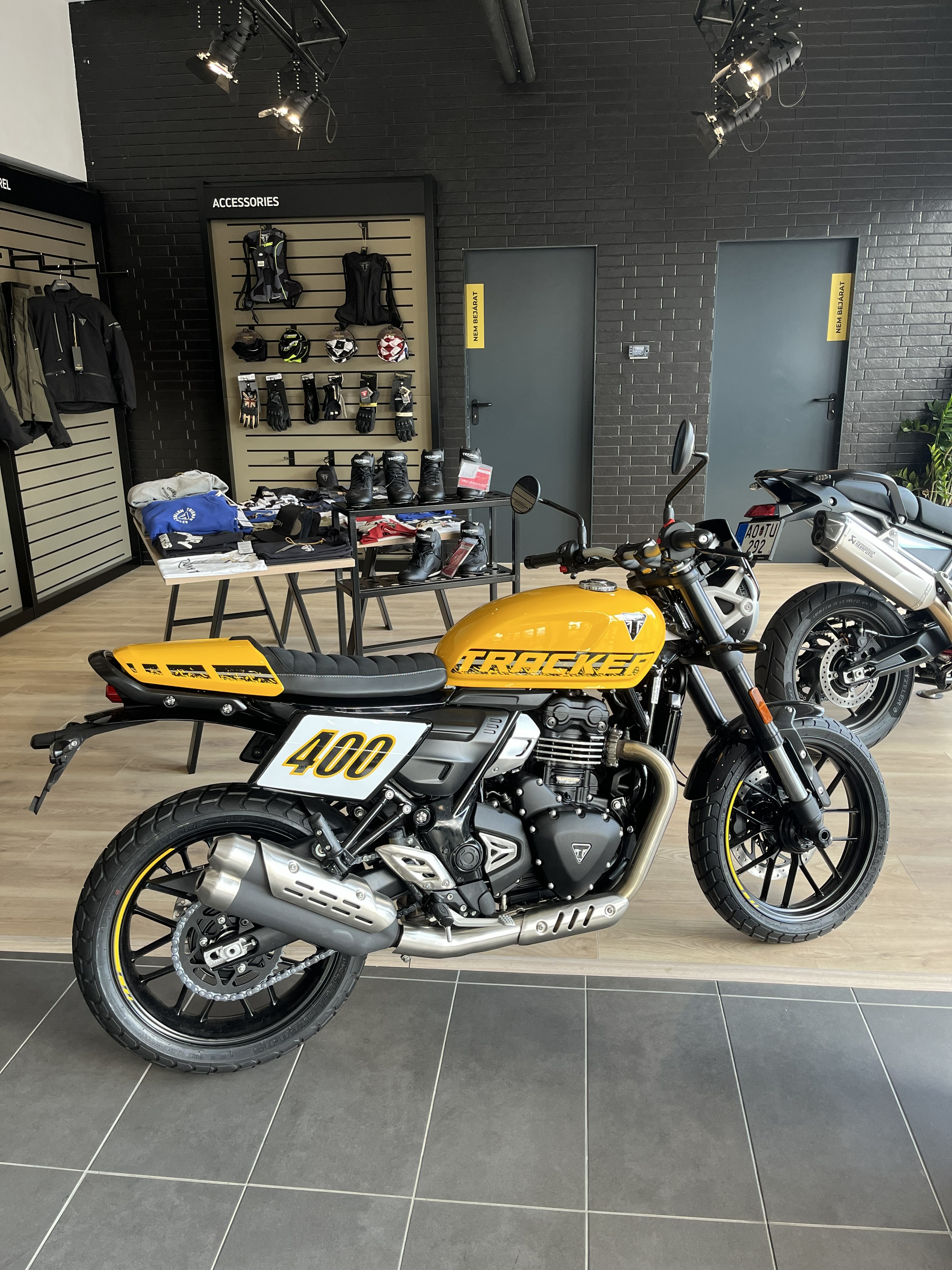 Triumph Tracker 400